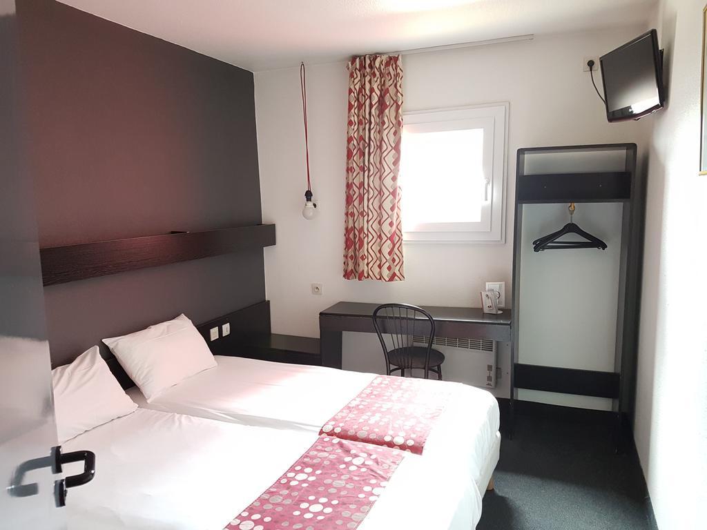 Brit Hotel - Montsoult La Croix Verte Baillet-en-France Dış mekan fotoğraf